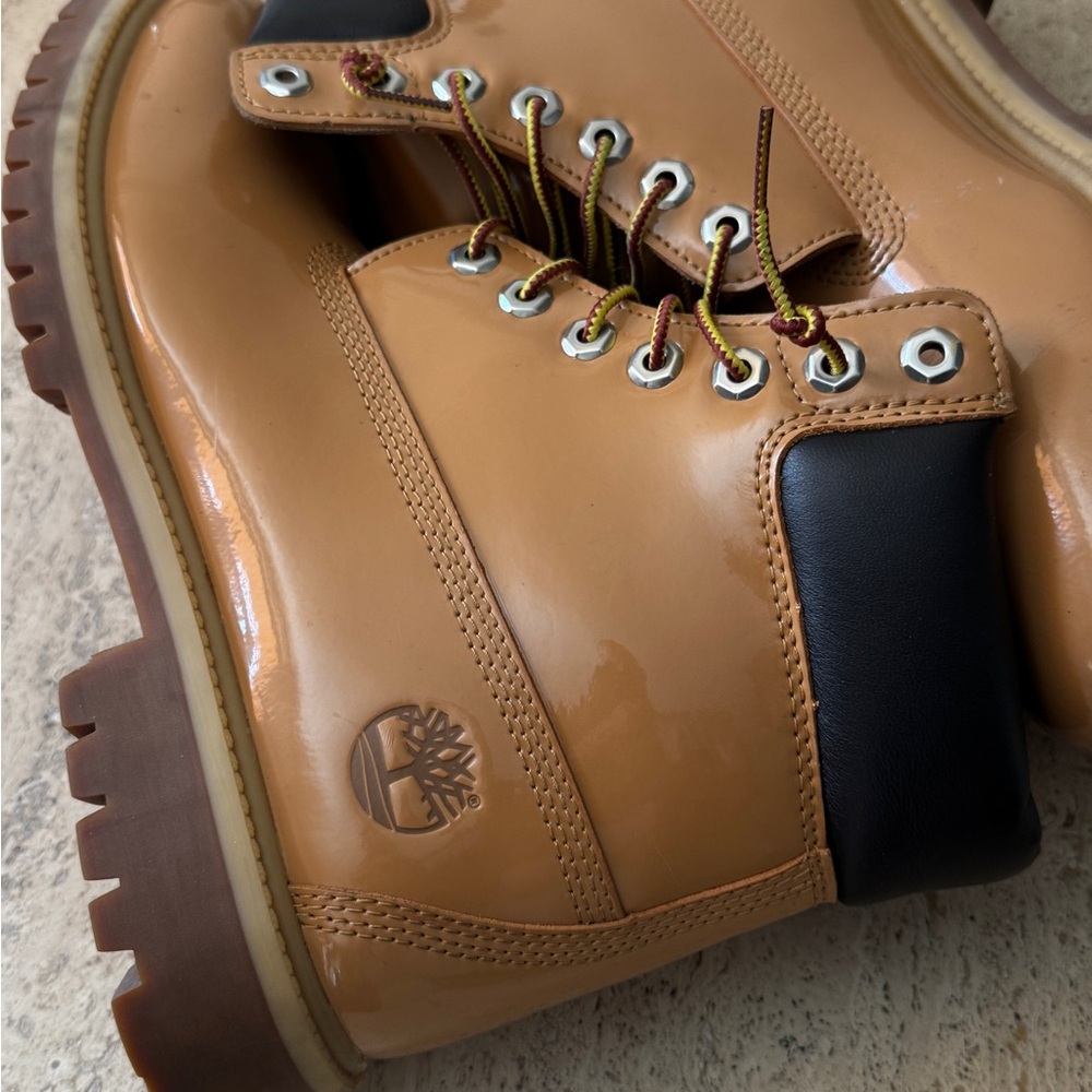 Timberland Veneda Carter M8 / W10 Patent Tan Leather Boots